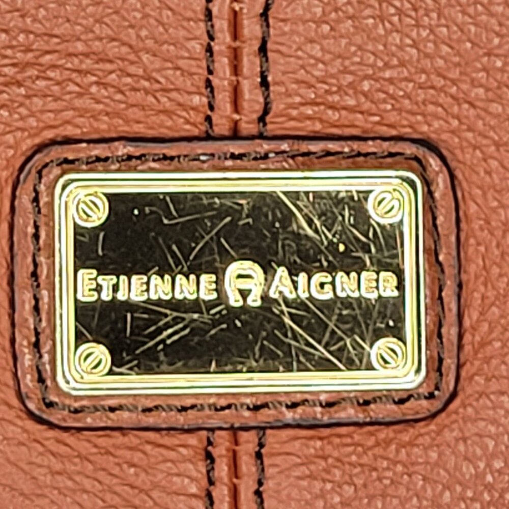 Etienne Aigner Whitney Collection Brown Leather Crossbody Bag With Keychain & ID - Picture 7 of 11